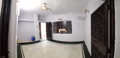 Image of 450 Sq.ft 1 BHK Independent House for rent in DDA Flat Janakpuri, Janakpuri, New Delhi for Rs. 15000
