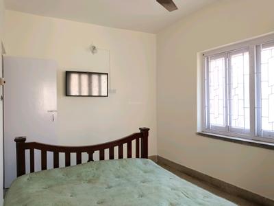 Bedroom Image of 500 Sq.ft 1 BHK Builder Floor for rent in Kalighat Kolkata for Rs. 15000