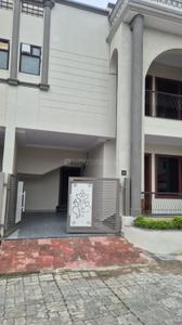 Image of 2600 Sq.ft 4 BHK Villa for rent in Rajghat Colony, Jhansi for Rs. 32000