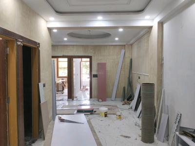 Living Room Image of 1250 Sq.ft 3 BHK Apartment / Flat for sale in Shalimar Garden Ghaziabad for Rs. 10000000