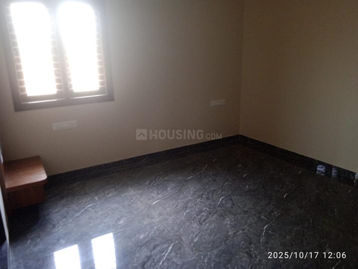 Devaraj Urs Badavane Bedroom 1