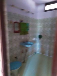 Bathroom Image of 1400 Sq.ft 2.5 BHK Independent House for rent in Sector 22 Noida for Rs. 25000