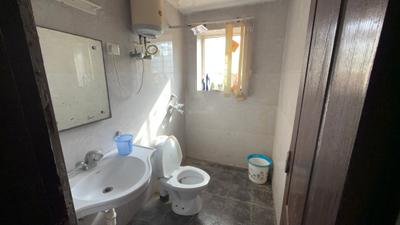 Bathroom Image of 534 Sq.ft 1 BHK Apartment / Flat for sale in Omaxe Eternity, Sunrakh Bangar Vrindavan for Rs. 4900000