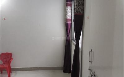 Bedroom Image of 900 Sq.ft 2 BHK Apartment / Flat for rent in Spine Road Pune for Rs. 18000