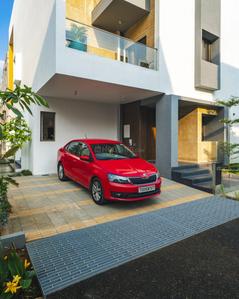 6 BHK Villa