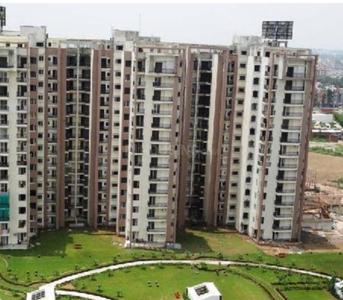 Image of 1850 Sq.ft 3 BHK Apartment / Flat for rent in Motiaz Royal Citi, Gazipur, Zirakpur for Rs. 40000