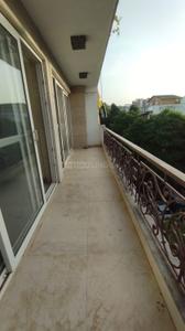 Balcony Image of 2250 Sq.ft 3 BHK Builder Floor for rent in South Extension II New Delhi for Rs. 175000