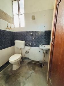 Bathroom Image of 1740 Sq.ft 5 BHK Builder Floor for sale in Sarvodaya Nagar Kanpur for Rs. 6500000