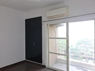Bedroom Image of 1592 Sq.ft 3 BHK Apartment / Flat for sale in Paras Tierea, Sector 137 Noida for Rs. 14000000