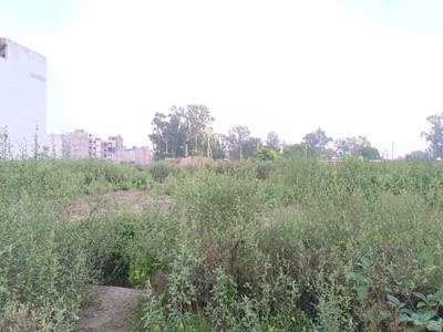Image of 120 Sq.ft Residential Plot / Land for sale in Rohini Sector 28, New Delhi for Rs. 36000000