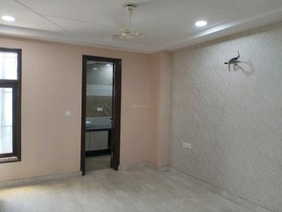 Bedroom Image of 2250 Sq.ft 4 BHK Builder Floor for sale in Vikaspuri New Delhi for Rs. 40000000