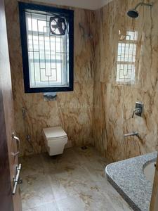 Bathroom Image of 1450 Sq.ft 2 BHK Apartment / Flat for rent in Geetanjali Chiraundi Apartments , Morabadi Ranchi for Rs. 13000