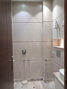 Bedroom One Image of 1350 Sq.ft 3 BHK Builder Floor for rent in Paschim Vihar New Delhi for Rs. 60000