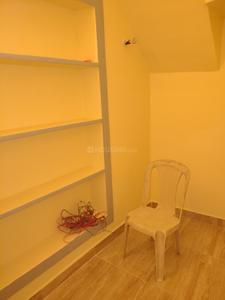 Bedroom Image of 1200 Sq.ft 3 BHK Independent House for rent in Katpadi Vellore for Rs. 7000