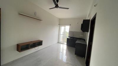Living Room Image of 650 Sq.ft 1 BHK Apartment / Flat for rent in Whitefield Bengaluru for Rs. 23000