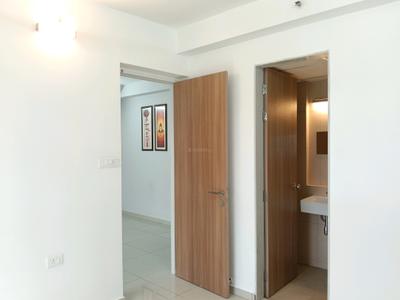 Bedroom Image of 1044 Sq.ft 3 BHK Apartment / Flat for rent in Kasarvadavali Thane for Rs. 45000