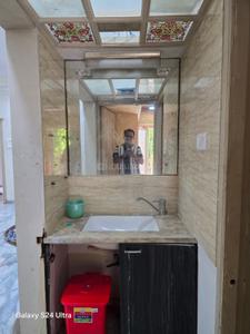 Image of 1350 Sq.ft 3 BHK Apartment / Flat for rent in Alkapuri, Vadodara for Rs. 35000