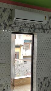 Bathroom Image of 500 Sq.ft 2 BHK Apartment / Flat for rent in Darshan Purwa Kanpur for Rs. 17000