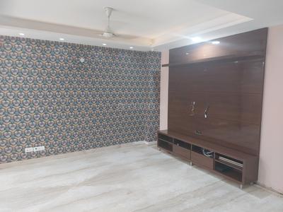 Bedroom Image of 1800 Sq.ft 3 BHK Builder Floor for rent in Vivek Vihar New Delhi for Rs. 55000