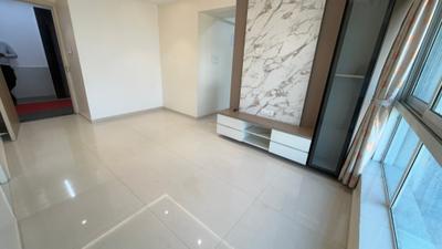 Living Room Image of 768 Sq.ft 2 BHK Apartment / Flat for sale in Sion Mumbai for Rs. 17000000