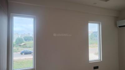Bedroom Image of 1600 Sq.ft 3 BHK Builder Floor for rent in Raj One Good Earth, Sector 71 Gurgaon for Rs. 45000