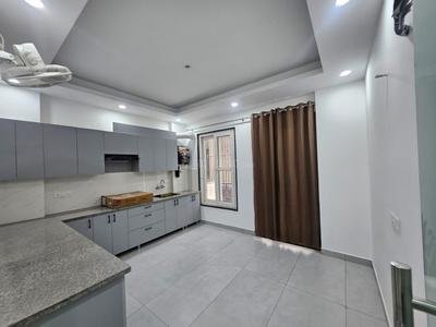 Kitchen Image of 2500 Sq.ft 4 BHK Builder Floor for rent in Sector 52 Gurgaon for Rs. 75000