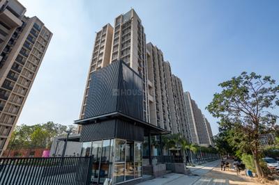 Image of 1467 Sq.ft 3 BHK Apartment / Flat for sale in Orchid Sky, Shela, Ahmedabad for Rs. 8000000