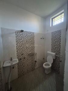 Bathroom Image of 1000 Sq.ft 1 BHK Independent House for rent in Koshta Rewa for Rs. 4500