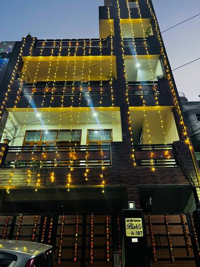 Chora Sadatpur, Sector 22 Main Image 1