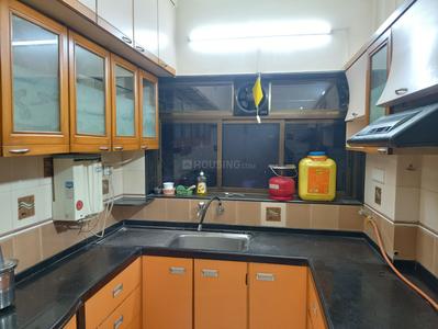 Kitchen Image of 800 Sq.ft 2 BHK Apartment / Flat for rent in Borivali East Mumbai for Rs. 65000