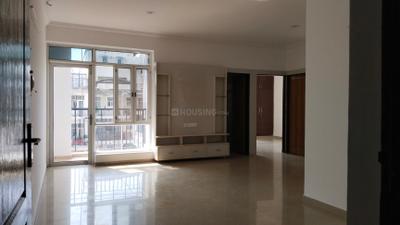 Living Room Image of 1028 Sq.ft 2 BHK Apartment / Flat for sale in Assotech The Nest, Crossings Republik Ghaziabad for Rs. 9800000