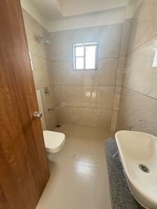 Bathroom Image of 2800 Sq.ft 4 BHK Villa for rent in Darshanam Vananta, Bhayli Vadodara for Rs. 22500
