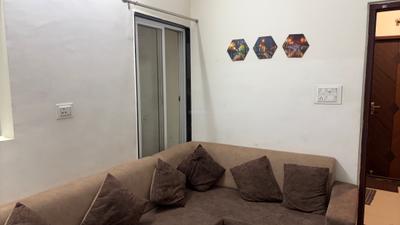 Living Room Image of 650 Sq.ft 1 BHK Apartment / Flat for rent in Scheme No 114 Indore for Rs. 18000