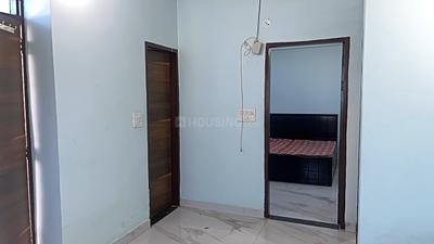 Living Room Image of 550 Sq.ft 1 BHK Builder Floor for rent in Palam Vihar Extension Gurgaon for Rs. 13000