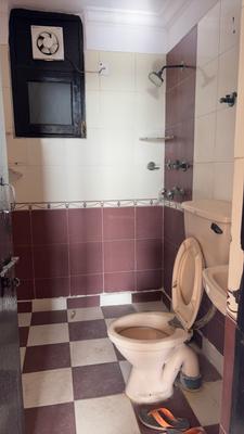 Image of 1850 Sq.ft 3 BHK Apartment / Flat for rent in Amrapali Vaishali, Vaishali, Ghaziabad for Rs. 36000