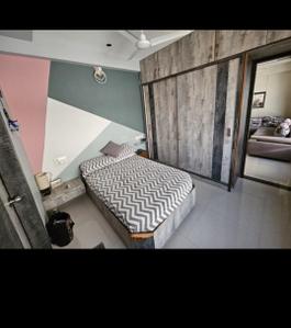 Bedroom Image of 1800 Sq.ft 2 BHK Apartment / Flat for rent in Paldi Ahmedabad for Rs. 28000