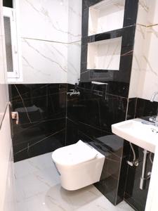 Common Bathroom Image of 850 Sq.ft 2 BHK Apartment / Flat for sale in Uttam Nagar New Delhi for Rs. 4800000