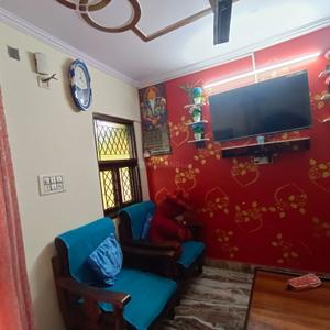 Living Room Image of 810 Sq.ft 2 BHK Builder Floor for sale in Pul Prahlad Pur New Delhi for Rs. 2600000