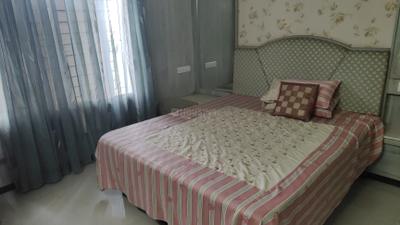 Bedroom Image of 2000 Sq.ft 3.5 BHK Penthouse for sale in Wanowrie Pune for Rs. 36500000
