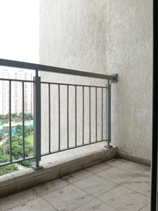 Bedroom Three Image of 1100 Sq.ft 3 BHK Apartment / Flat for rent in Godrej Emerald, Kasarvadavali Thane for Rs. 38500