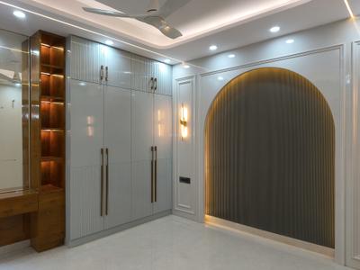 Bedroom Image of 2400 Sq.ft 4 BHK Builder Floor for sale in Vaishali Ghaziabad for Rs. 32500000