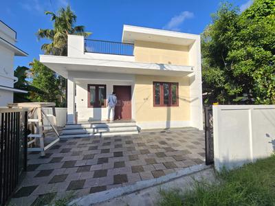 Image of 770 Sq.ft 2 BHK Independent House for sale in North Parvur, Kochi for Rs. 3500000