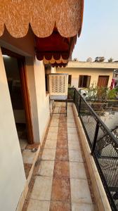 Balcony Image of 500 Sq.ft 1 BHK Apartment / Flat for rent in Sector 32 Chandigarh for Rs. 3000