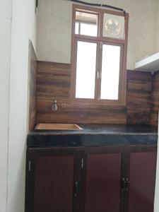 Kitchen Image of 350 Sq.ft 1 RK Apartment / Flat for rent in Sector 44 Noida for Rs. 17000