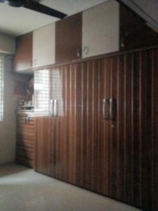 Bedroom Image of 2000 Sq.ft 4 BHK Apartment / Flat for rent in Navrangpura Ahmedabad for Rs. 68000