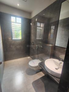 Bathroom Image of 1000 Sq.ft 2 BHK Apartment / Flat for sale in Sankla East World, Shewalewadi Pune for Rs. 7979000