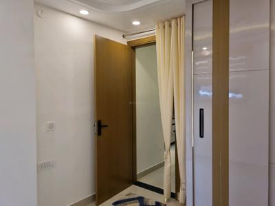 Bedroom Image of 1200 Sq.ft 4 BHK Apartment / Flat for sale in Hans Luxury Floor, Hastsal New Delhi for Rs. 7800001