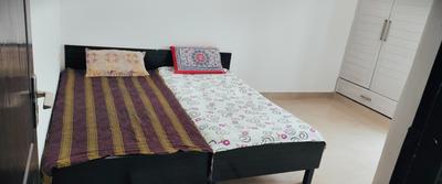Bedroom Image of Apna Pg in Crossings Republik, Ghaziabad
