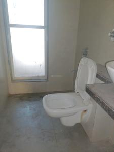 Common Bathroom Image of 2200 Sq.ft 4 BHK Apartment / Flat for sale in hill residesidency, Kharghar Navi Mumbai for Rs. 33500000