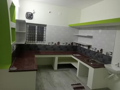 Kitchen Image of 1200 Sq.ft 2 BHK Independent House for rent in Poonamallee Chennai for Rs. 16500